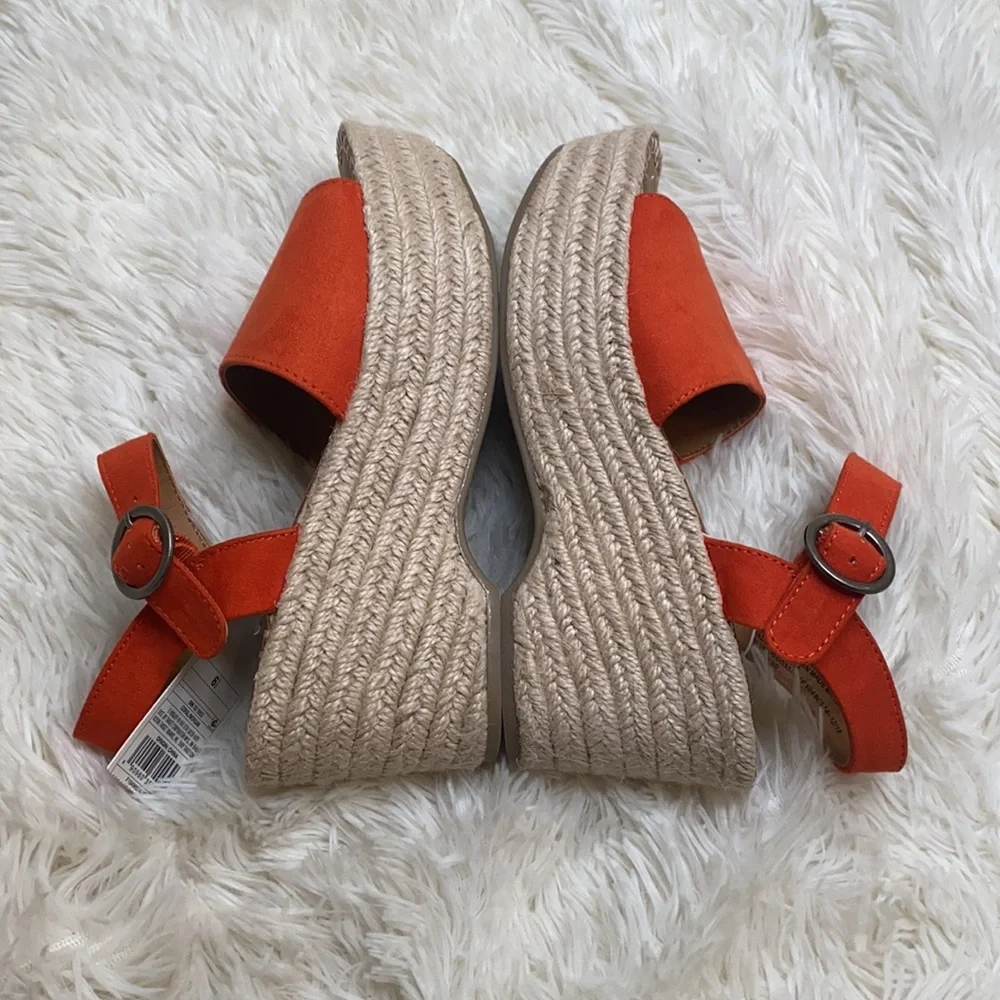 Universal Thread Orange Faux Suede Platform Espadrille Sandals Size 6.5